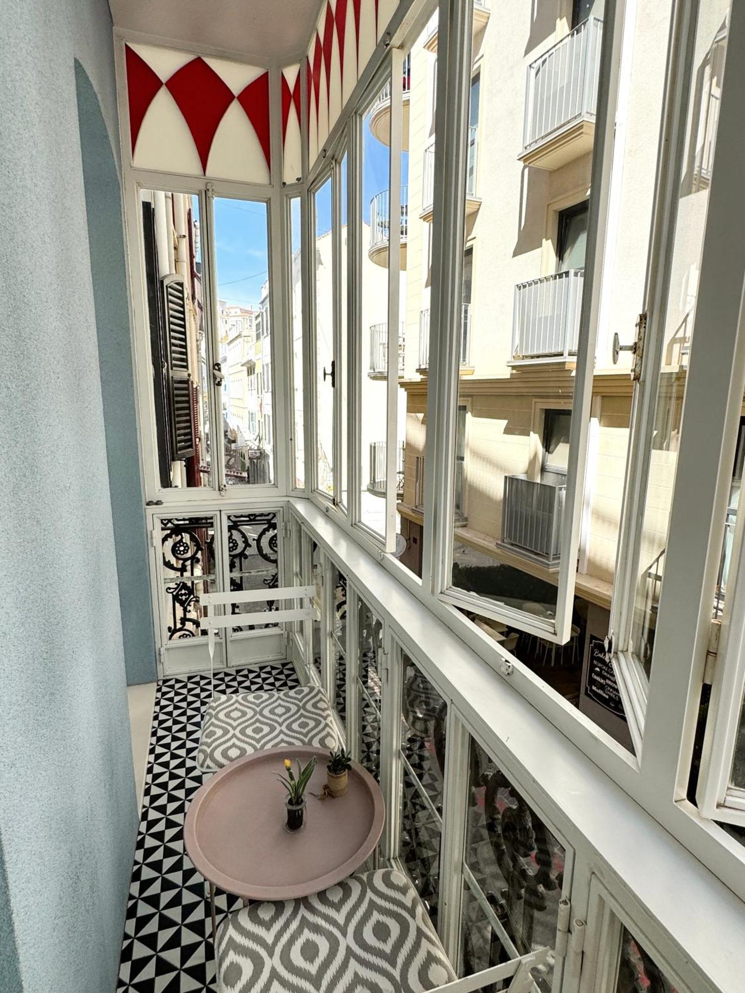 Fabulous City Centre Apartment - Grand Central House Gibraltar Extérieur photo
