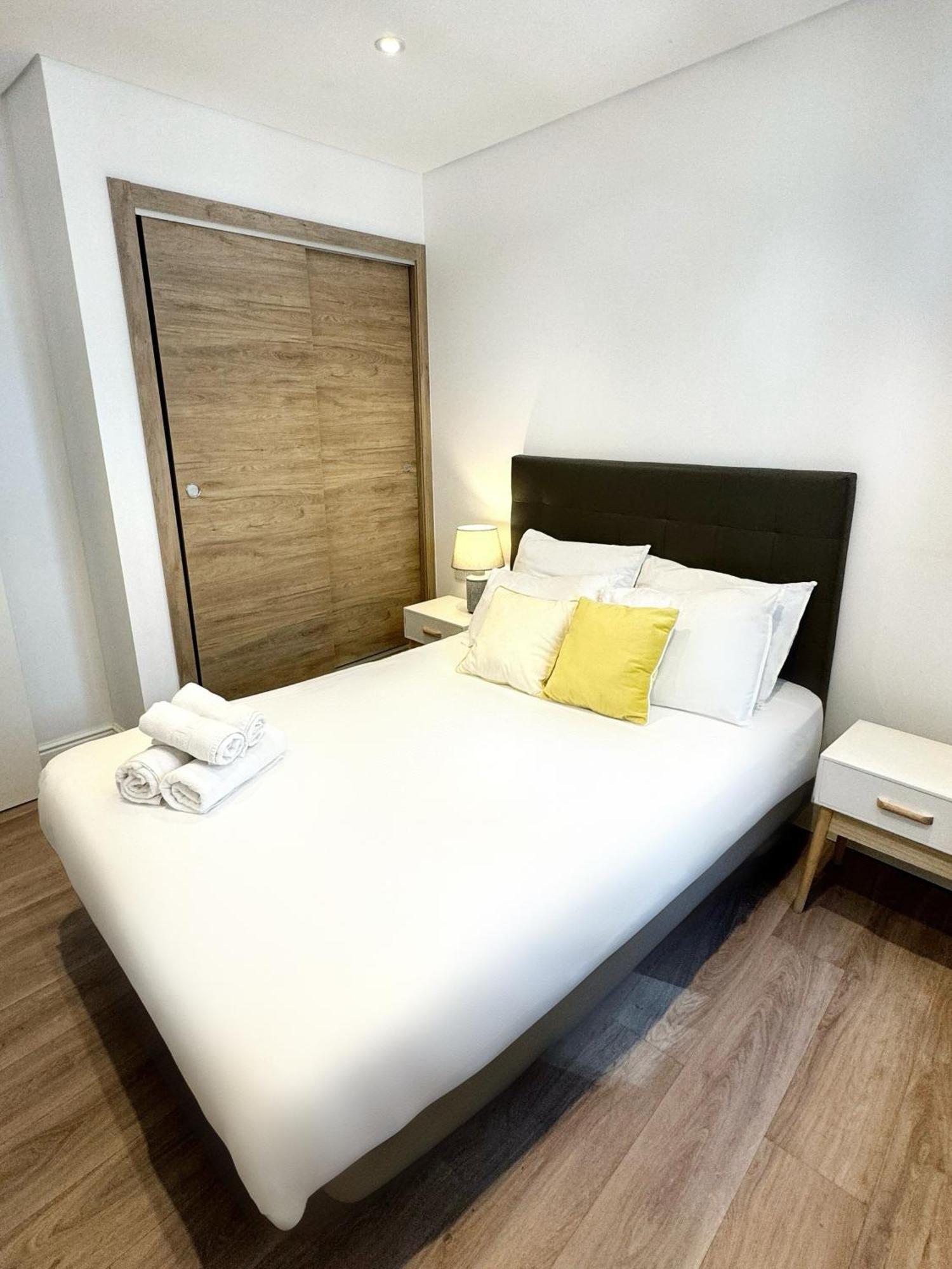 Fabulous City Centre Apartment - Grand Central House Gibraltar Extérieur photo